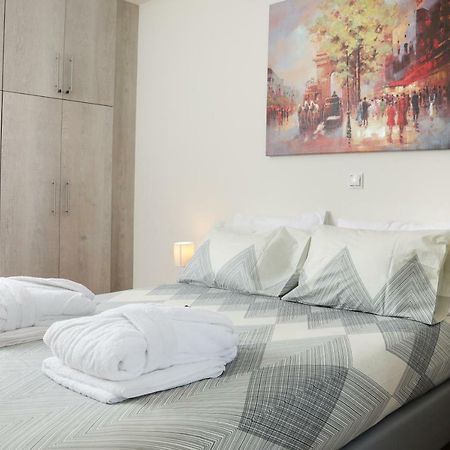 Metro Fix Cosy Apartment Афіни Екстер'єр фото